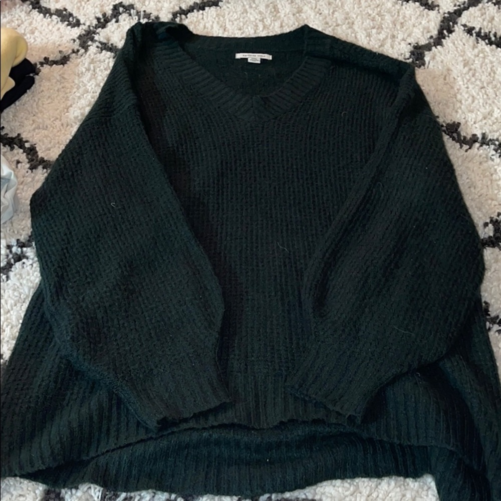 American Eagle v-neck sweater